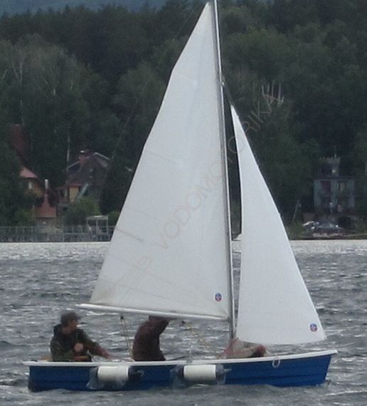 Стеклопластиковая лодка Тортилла-395 Комби