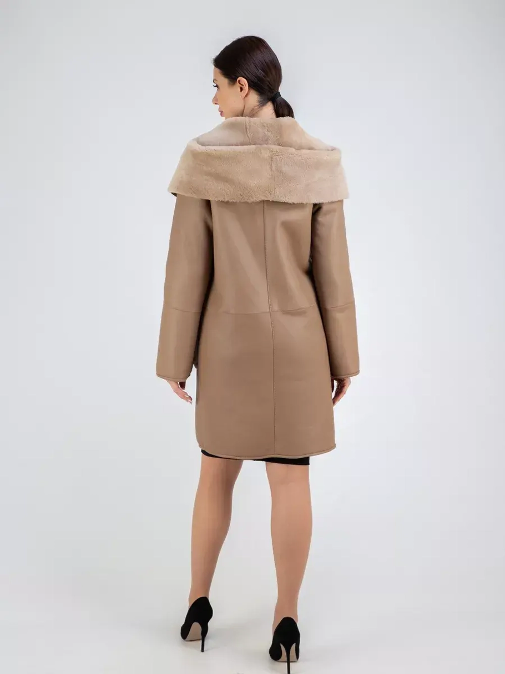 Дубленка натуральная с капюшоном длинная Турция