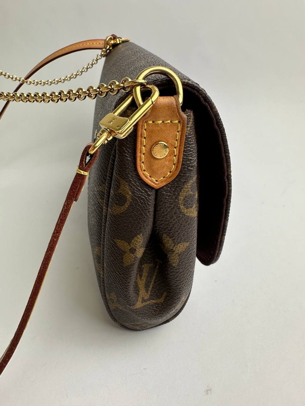 Cумка Louis Vuitton Favorite Monogram