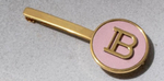 Balmain Hair Couture Заколка-слайд розового цвета с логотипом "В" Лимитированная коллекция