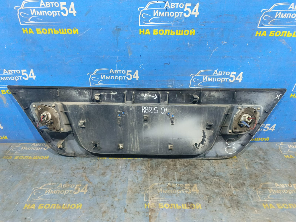 Вставка в багажник центральная SUZUKI AERIO 2001-2007