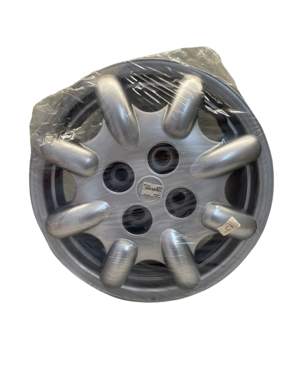 Колпаки на колеса R13 на болтах ВАЗ 2108-2109