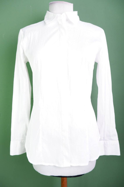 Блузка Ostin приталенная, маркировка М, визуально на 46 размер