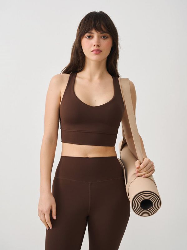 Топ спортивный 