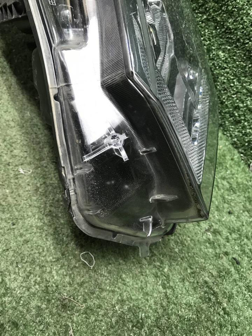 Битая Фара правая Nissan Qashqai j11 17-23 галоген