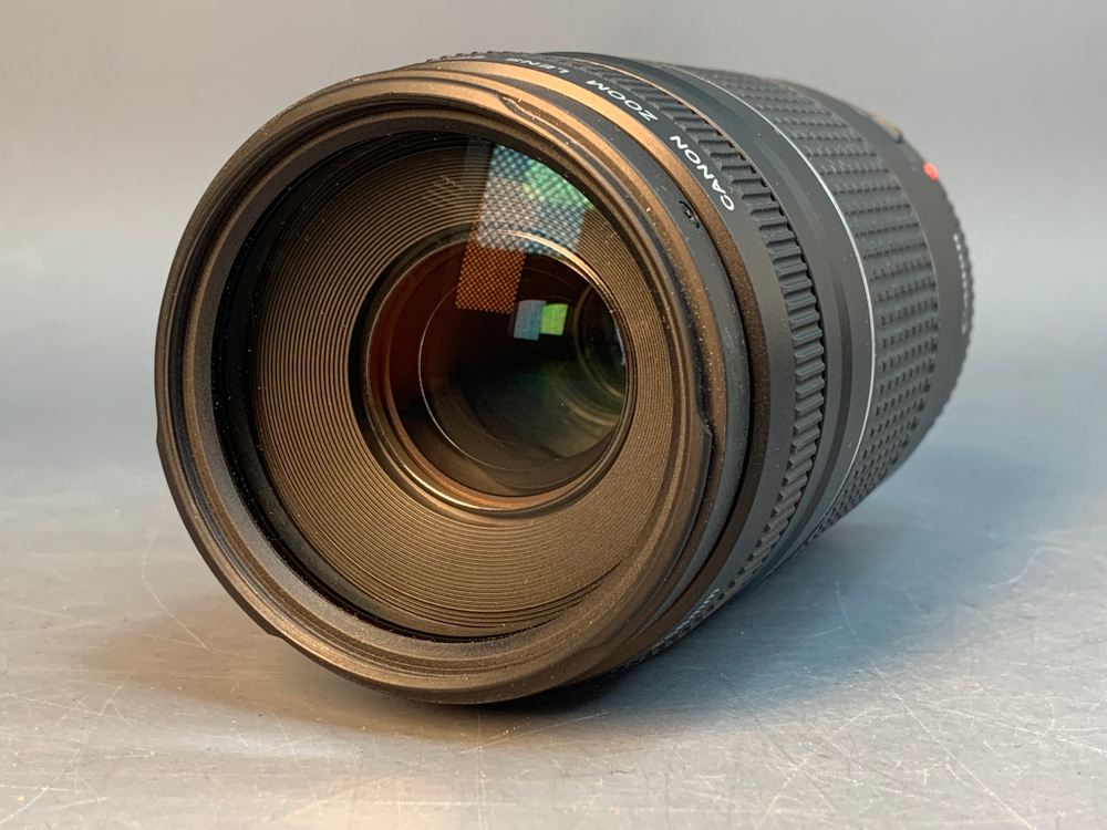 Canon EF 75-300mm 4-5.6 III