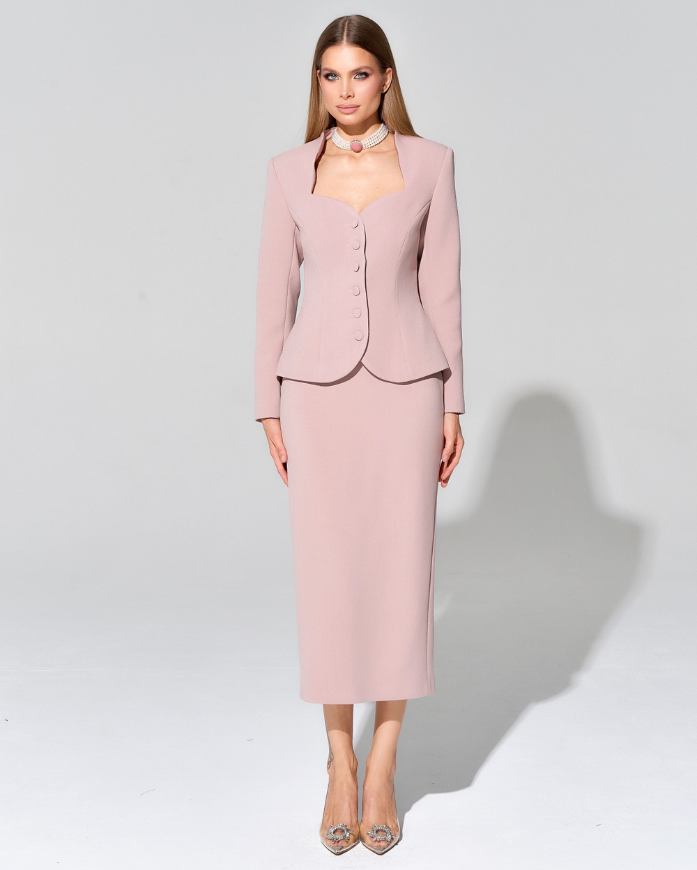 Приталенный жакет из итальянского крепа