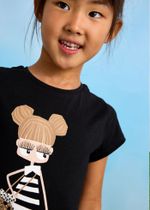 футболка с леггинсами