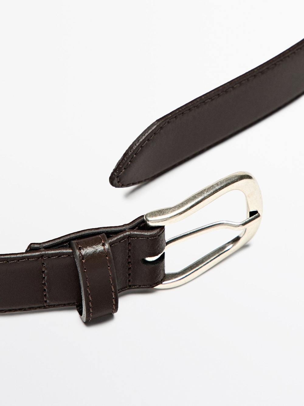 Massimo Dutti Кожаный ремень с декоративной строчкой, коричневый