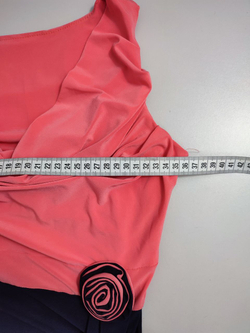 Платье нарядное 40 размер