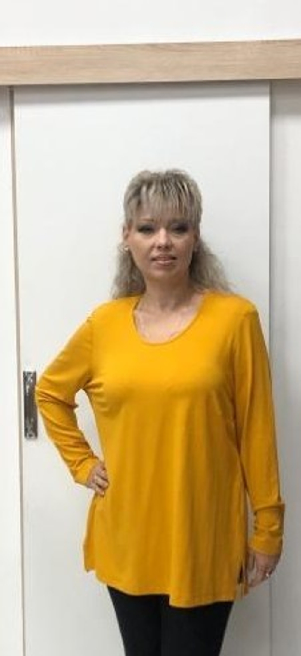 Желтый удлиненный трикотажный блузон