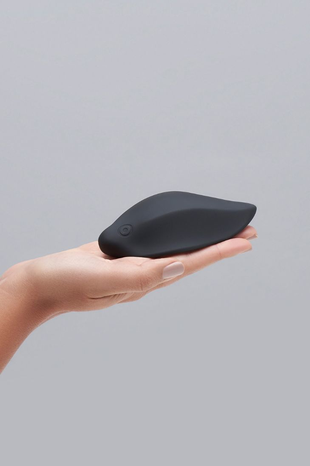 Набор YESforLOV Прикосновение: эргономичная вибровкладка в трусики + саше лубрикантов 2х5мл