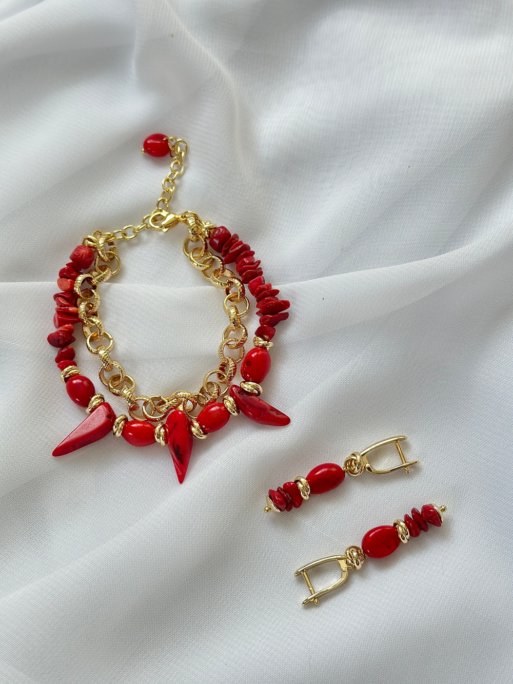 Серьги с кораллами, фурнитура золото