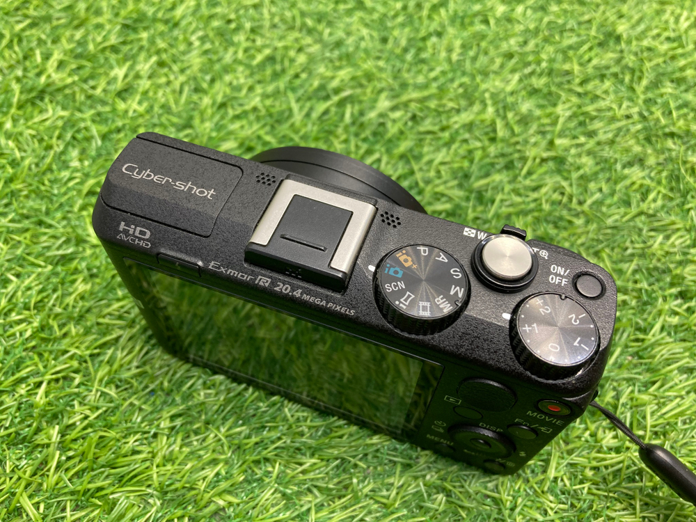 Sony Cyber-shot DSC-HX60