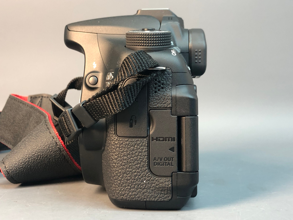 Canon 70D, 3100 кадров пробега