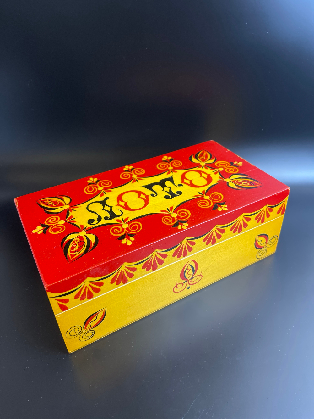 Русское Лото в деревянной коробке. Игра СССР. 24 карточки, 90 бочонков. Полный комплект