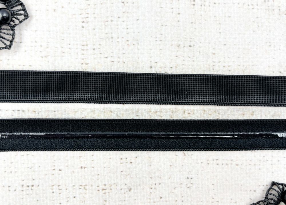 Резинка бельевая с силиконом, ш. 1,5 см, чёрный