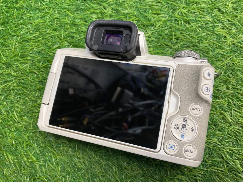 Canon EOS M50 Kit 15-45mm IS STM