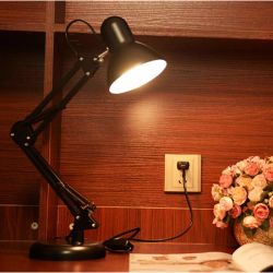 Настольный светильник ЭРА N-214-E27-40W-BK черный