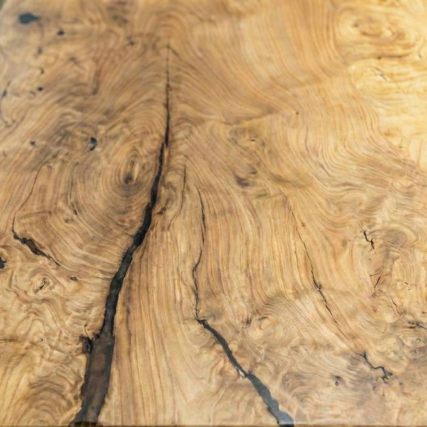 Эксклюзивный стол «Природный минимализм»