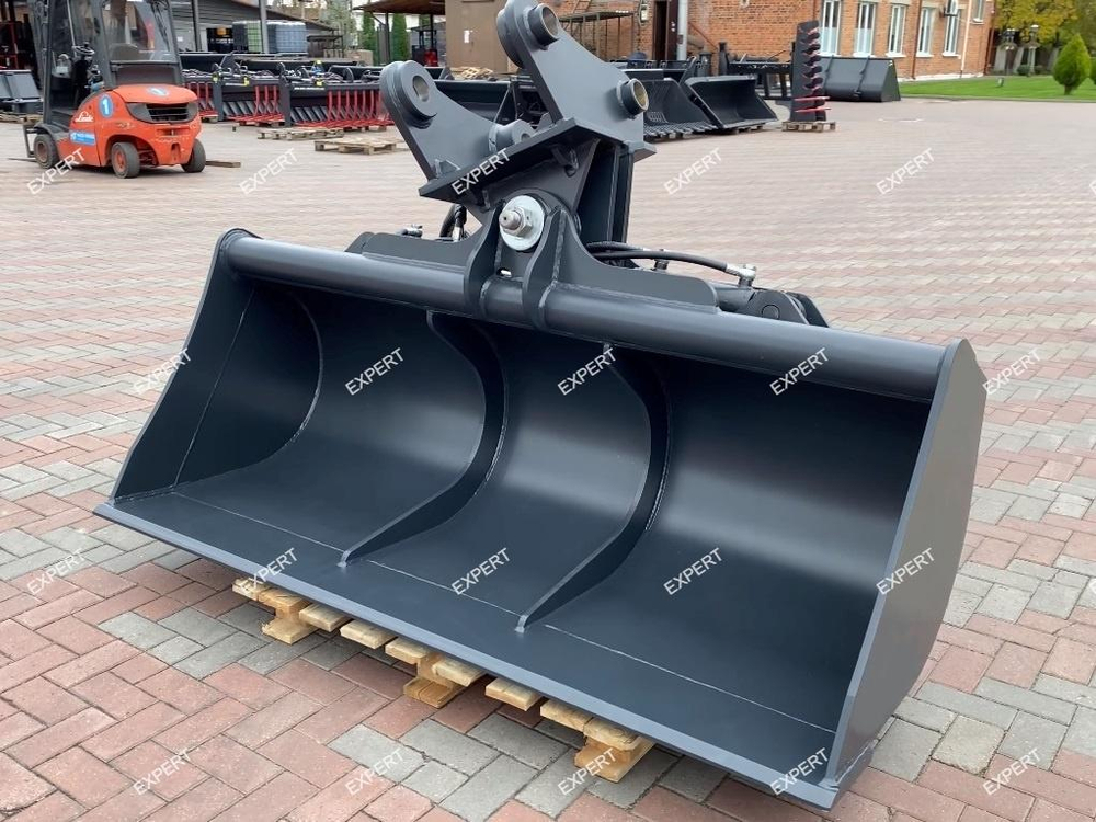 Ковш планировочный на Экскаватор JCB