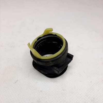 Патрубок циркуляционного насоса Bosch 617641 б/у для посудомоечных машин