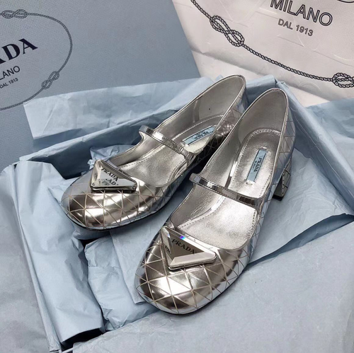 Туфли Prada