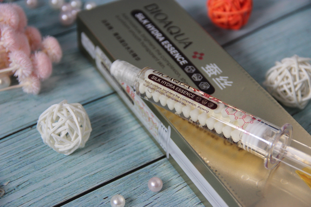 Сыворотка с пептидами шелка и гиалуроновой кислотой, 10г