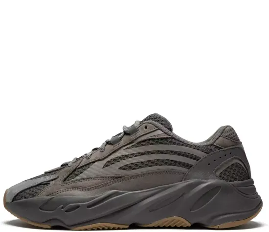 Кроссовки Adidas Yeezy Boost 700 V2 Geode