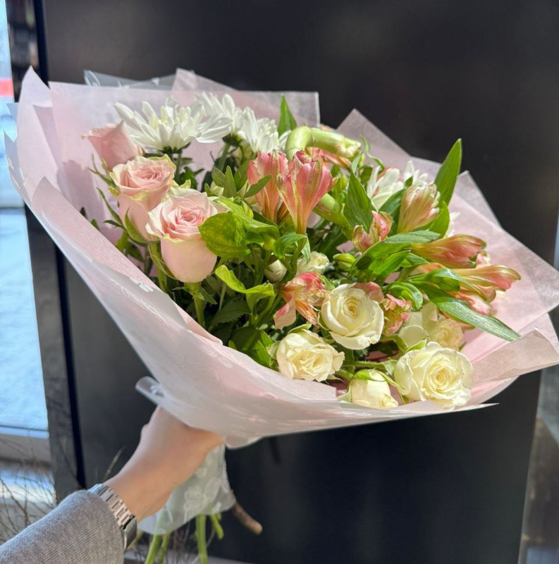 Букет "Вместо 1000 слов" Букет "Вместо 1000 слов"