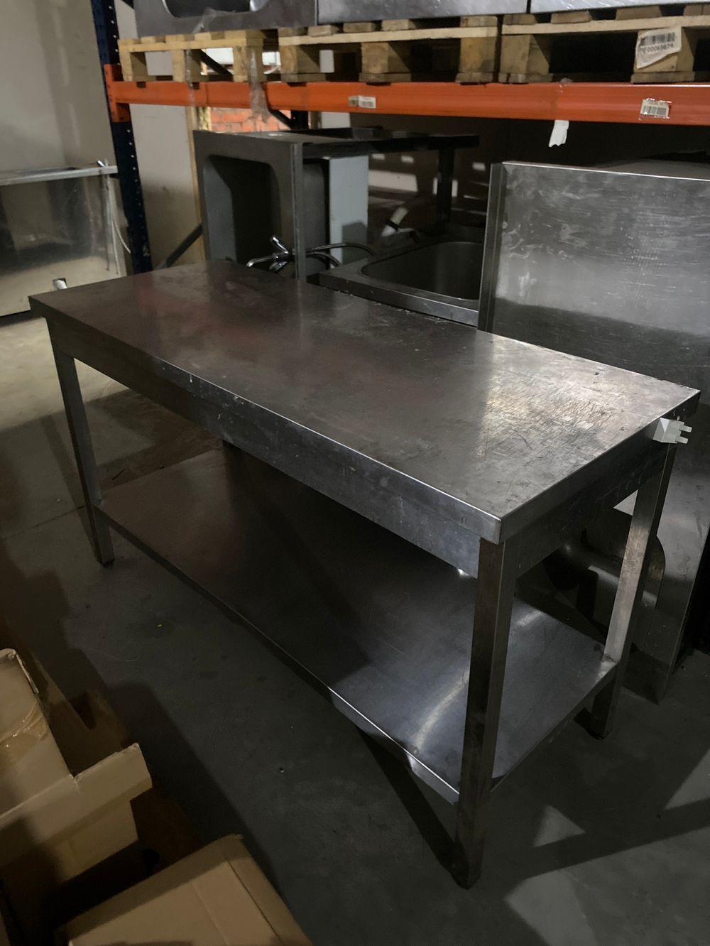 Стол из нержавеющей стали 1500х600х860 (основание нержавеющая сталь профиль 3х3)