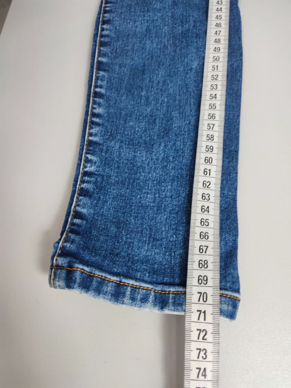 Джинсы Gloria Jeans зауженные 38 размер