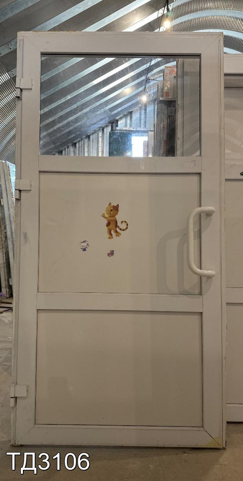 Дверь пластиковая входная Б/У 2040(в) x 1040(ш)