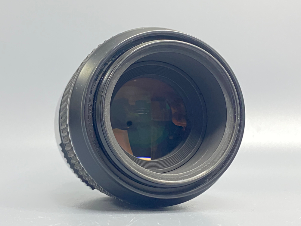 Nikon 105mm 2.8D AF Micro Nikkor