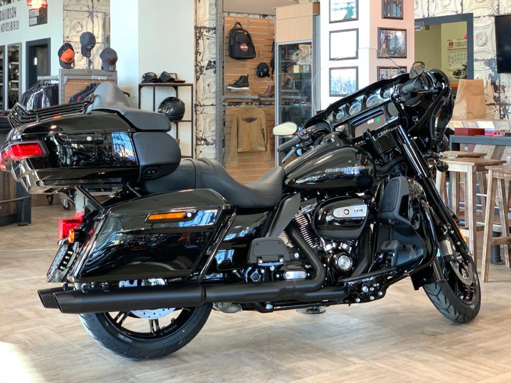 Ultra Limited, Harley-Davidson (FLHTK), 2024 Black Option (с НДС)