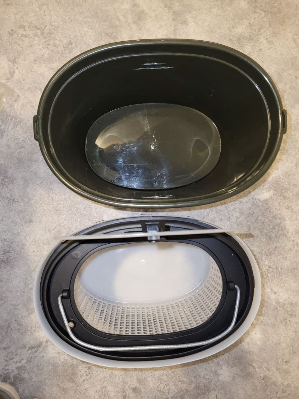 Кан рыболовный для живца 8 л