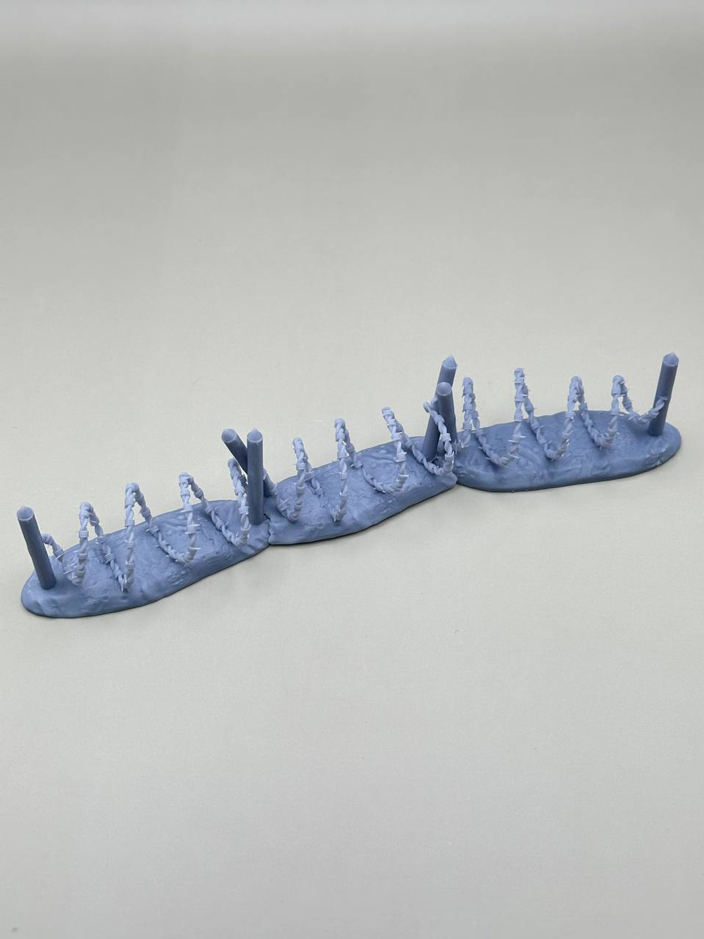 Колючая проволока для диорам и макетов, 1:35