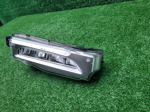 ПТФ правая BMW X5 G05 (2018-2023)