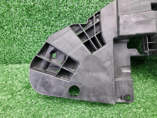 Пыльник переднего бампера Toyota Camry xv70 17-нв