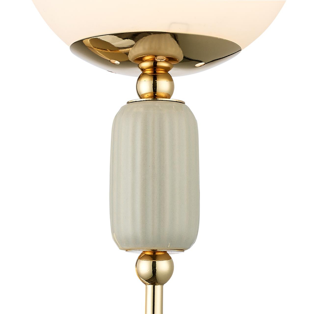 6580/1W CLASSI LN26 36 французское золото, серый/белый металл, керамика/стекло Настенный светильник E14 1*40W 220V VIVIEN