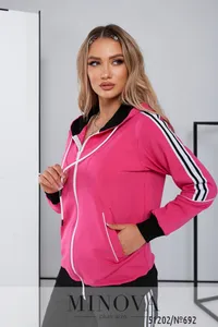 Костюм 692-малиновый Minova