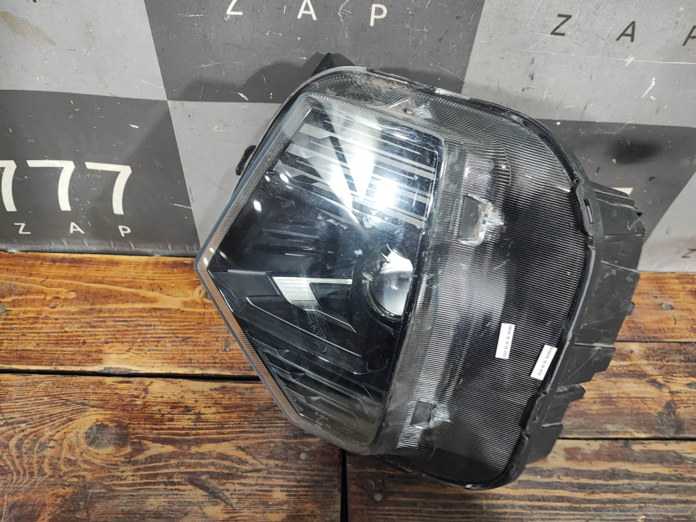 Фара левая LED Changan CS35 Plus 21-нв Б/У Оригинал S111F2805010500AA