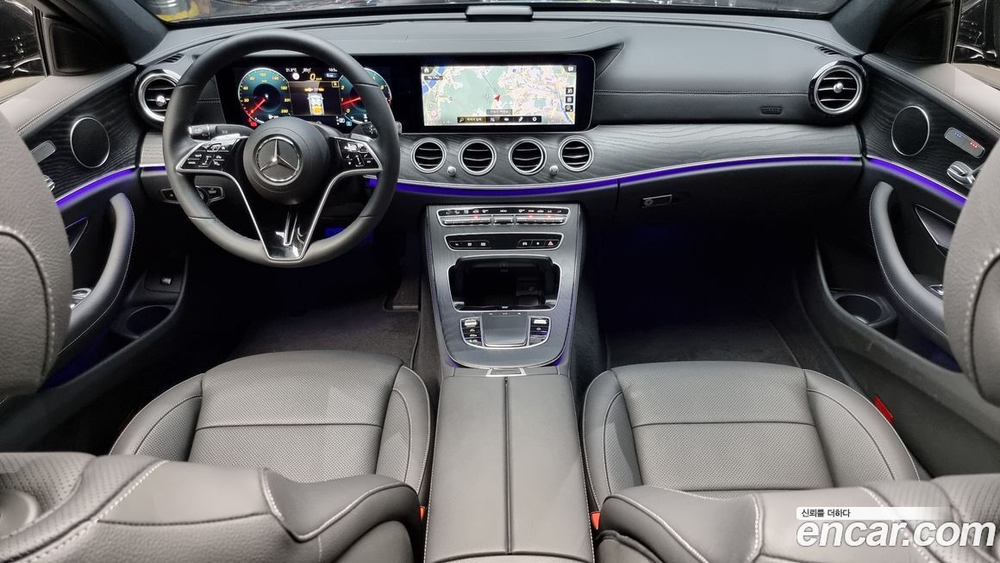 Mercedes-Benz E-Class W213 E250 AMG Line (10.2022)