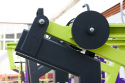 Power-1805 Уличный тренажер Тяга к поясу стоя с переменной нагрузкой ZAVODSPORTA