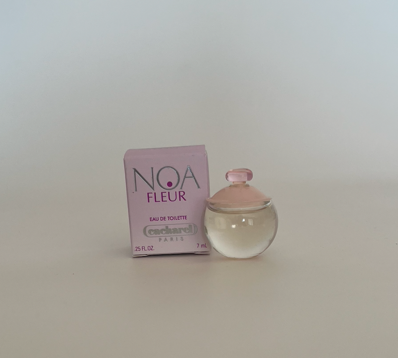 Миниатюра туалетной воды Noa Fleur от Cacharel