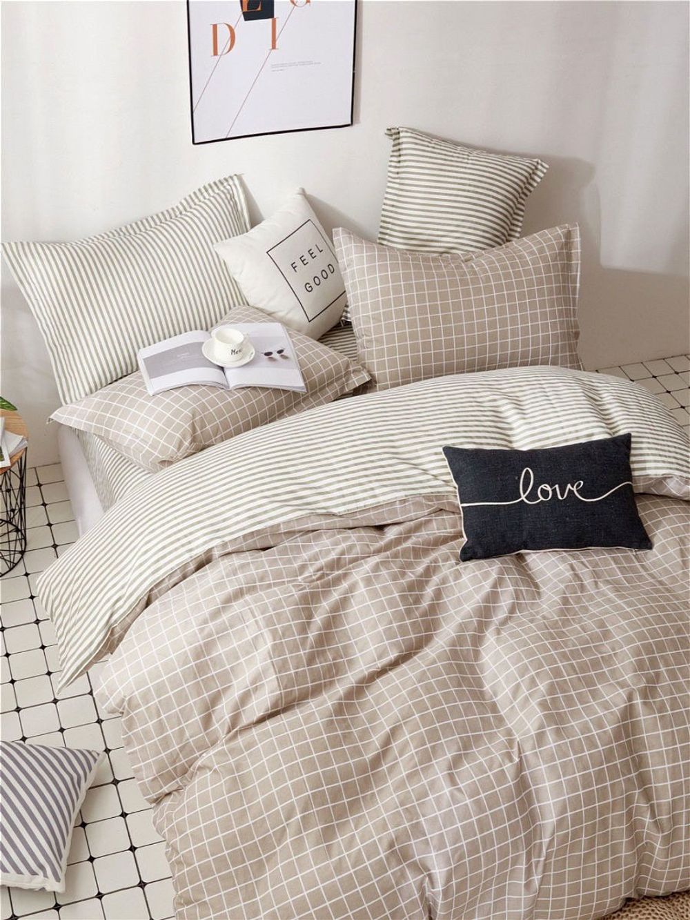 Постельное белье Сказка "Анна (клетка)/Анна (полоска)" семейное Наволочка 50х70 см 2 шт Простынь 240х215 см Пододеяльник 145х215 см(2шт) , поплин