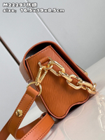 Louis Vuitton Twist Lock XL