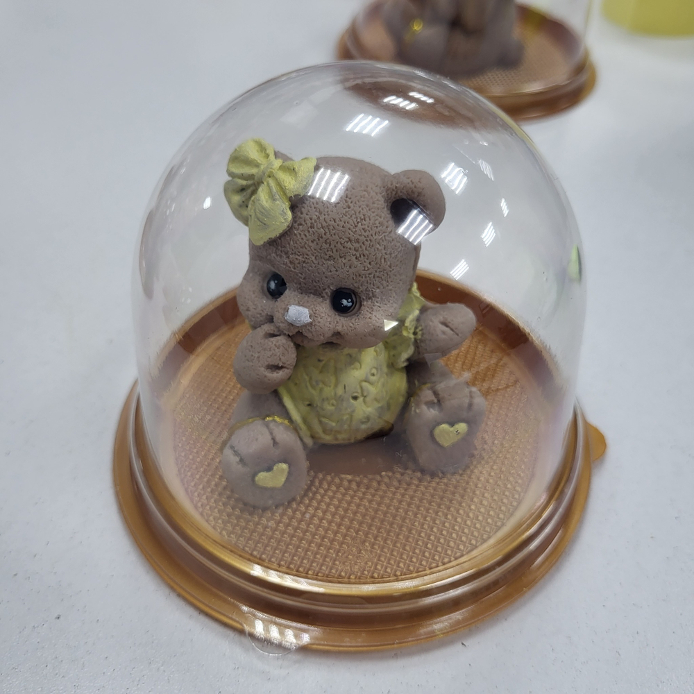 Фигурка из шоко глазури Мишка в комбинезоне №2