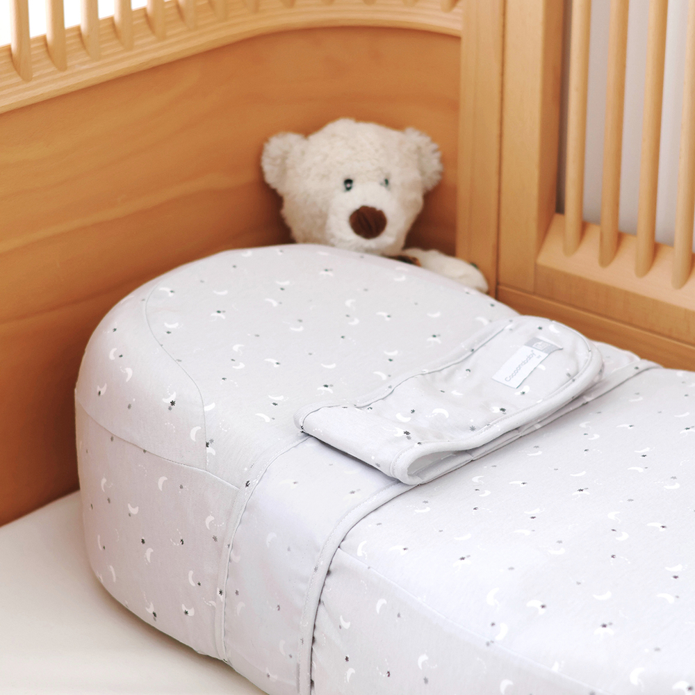 Эргономический кокон для новорожденного RED CASTLE Cocoonababy®