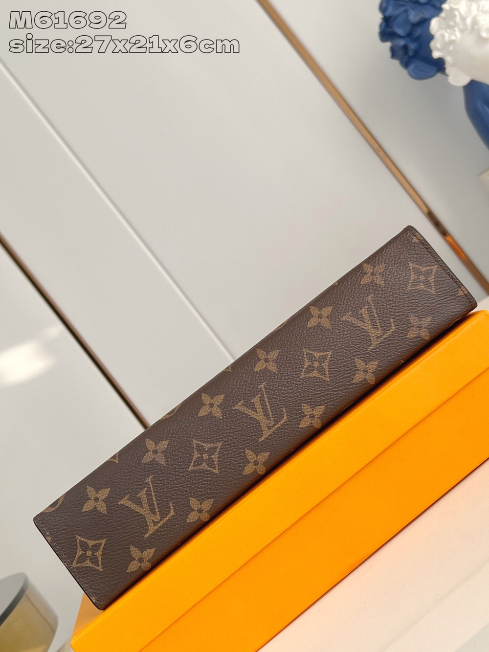 Louis Vuitton Pochette Voyage MM
